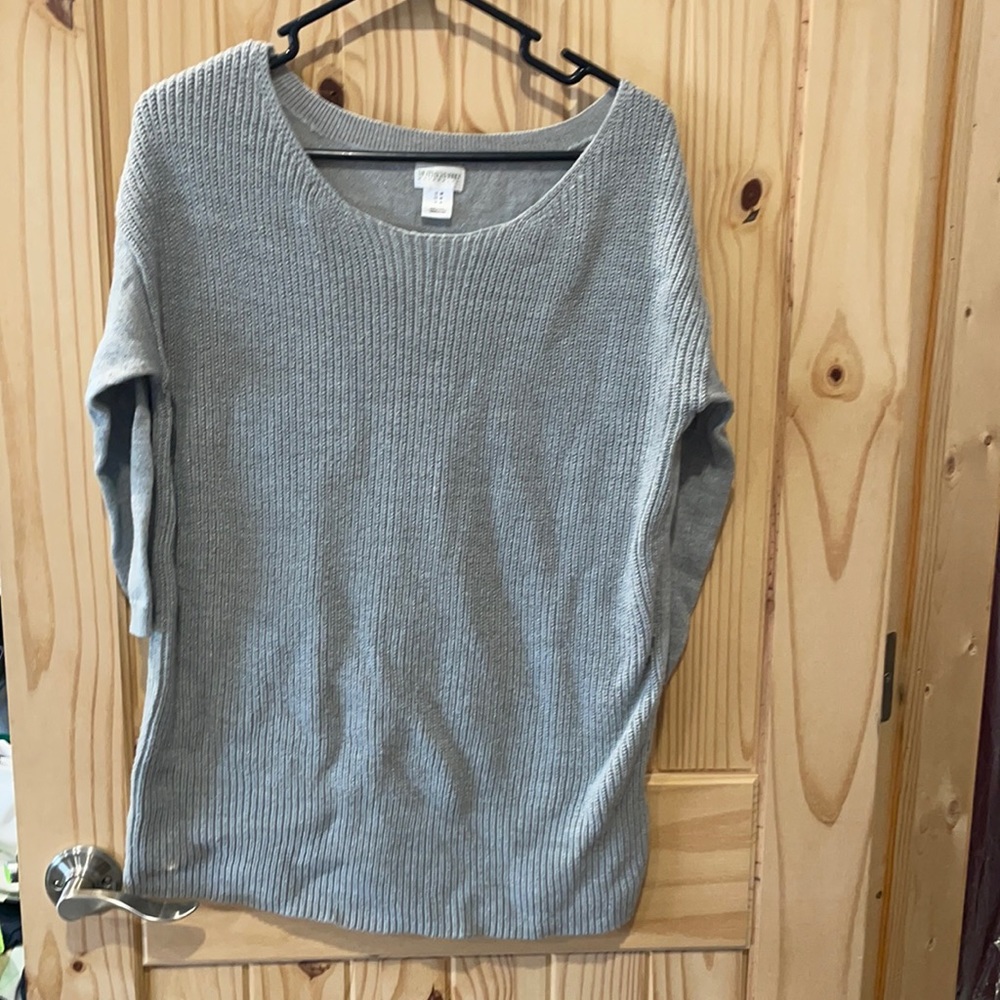 Maternity sweater